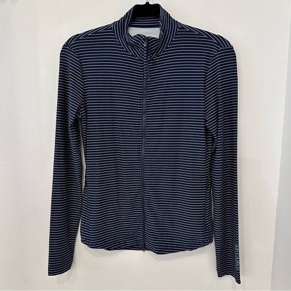 Carve Designs Other - Navy Blue Carve sunshirt/rash guard